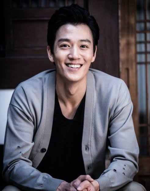Kim Rae Won As Jin Ho Gae