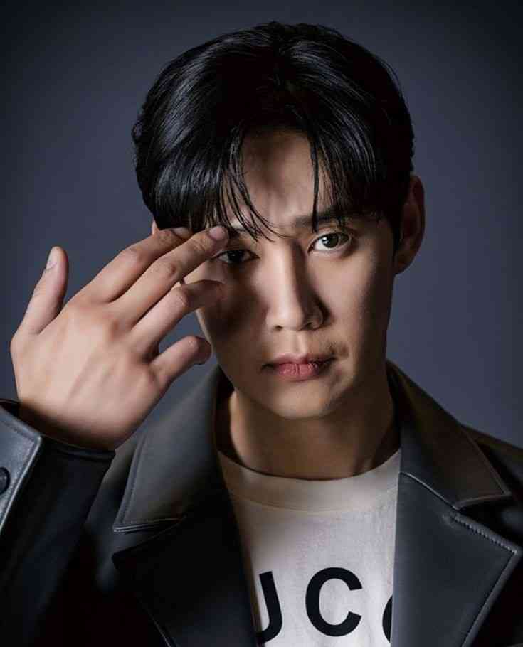 Park Sung Hoon As Yoon Eun Seong