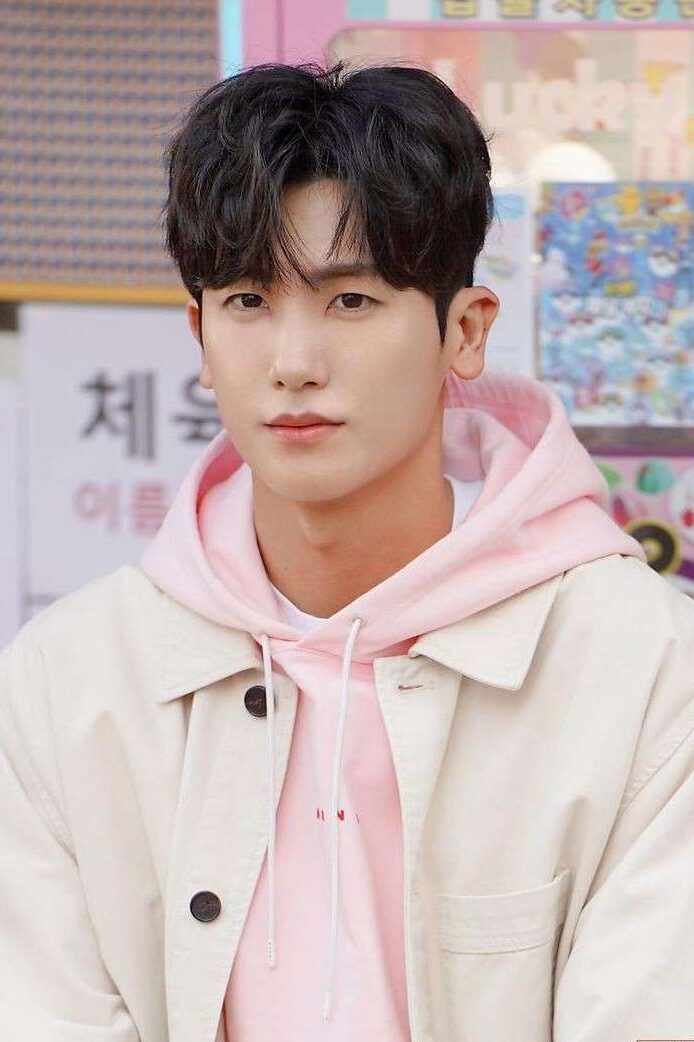 Park Shin Woo As Lee San Deul